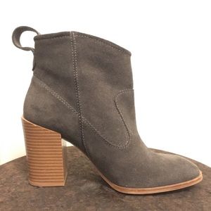 Zara Grey suede block heel ankle boots